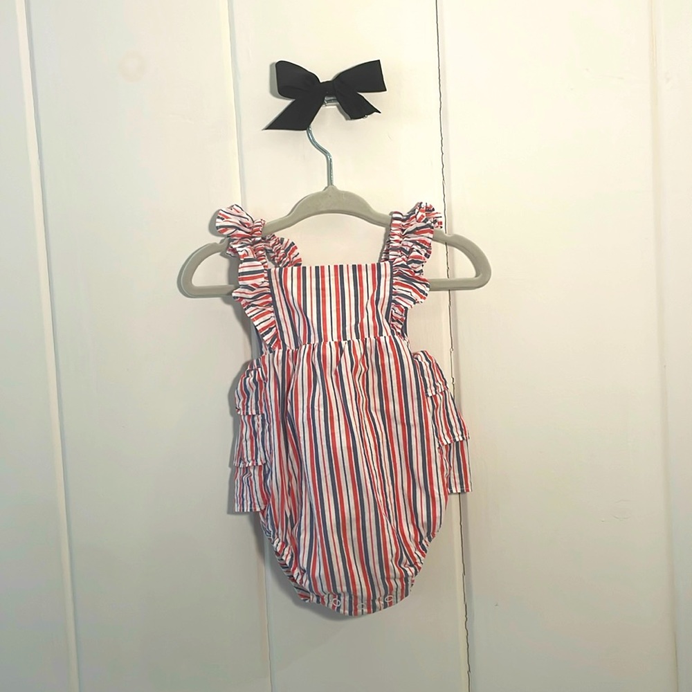 Janie and Jack 3-6m stripe bubble romper — 4th of July — red white & blue 🌟